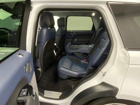 Used 2019 Land Rover Range Rover Sport Supercharged image 37