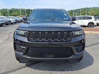Used 2024 Jeep Grand Cherokee Altitude AWD/4WD video 2