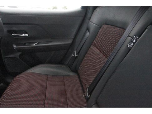 Certified 2025 Nissan Kicks SR FWD image 15