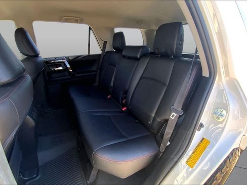 Used 2021 Toyota 4Runner Venture AWD/4WD image 21