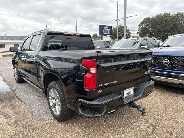 Used 2021 Chevrolet Silverado 1500 High Country w/ Technology Package AWD/4WD image 9
