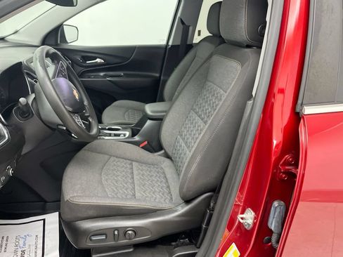 Used 2022 Chevrolet Equinox LT FWD image 11