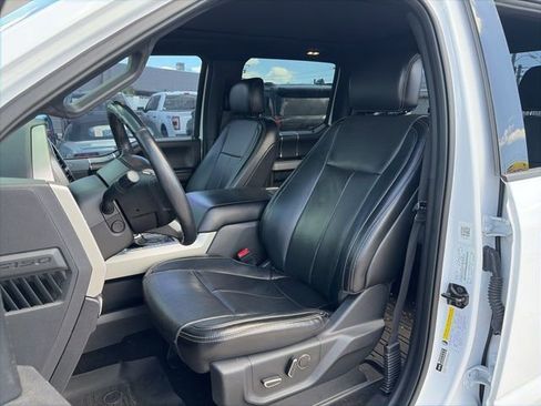 Used 2018 Ford F150 Lariat w/ Equipment Group 502A Luxury image 15