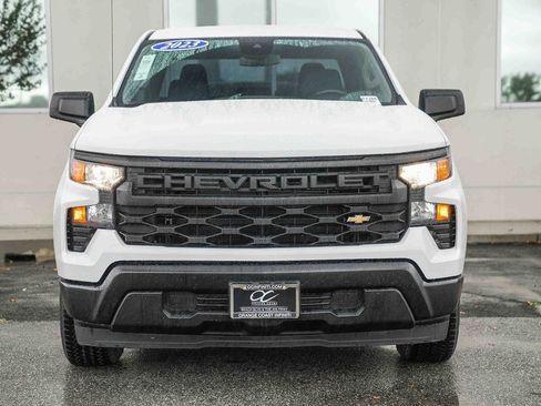 Used 2023 Chevrolet Silverado 1500 W/T w/ Trailering Package image 2