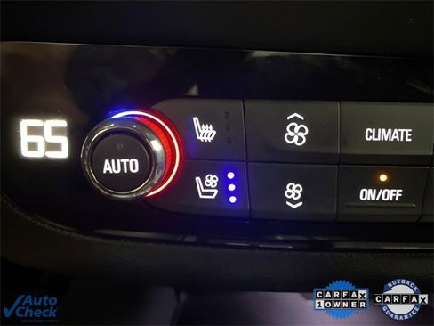 Used 2024 Buick Enclave Premium image 45