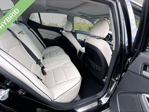 Used 2015 Kia Optima EX w/ Technology Package FWD image 25