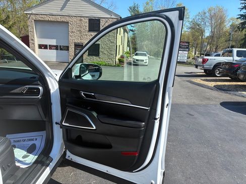 Used 2024 Kia Telluride SX X-Line AWD/4WD image 15