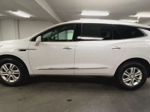 Certified 2021 Buick Enclave Essence w/ Sound and Sites Package image 5