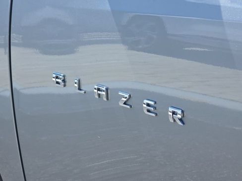 Used 2024 Chevrolet Blazer LT w/ Convenience Package AWD/4WD image 9