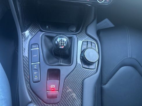 Used 2023 Toyota Supra Premium image 16