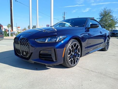 New 2026 BMW 430i Convertible image 3