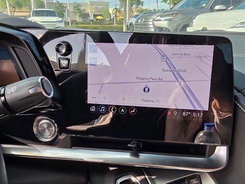 Used 2020 Chevrolet Corvette Stingray Premium Cpe w/ 3LT Preferred Equipment Group image 17