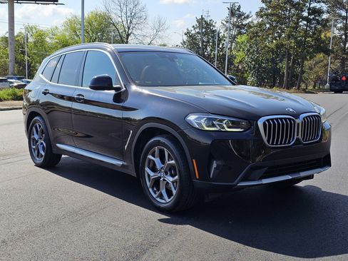 Used 2023 BMW X3 sDrive30i w/ Premium Package image 5