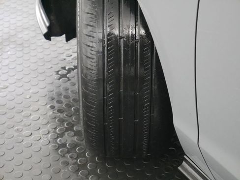 Used 2024 Honda Accord Sport image 15