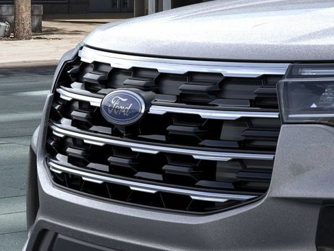 New 2026 Ford Explorer Active AWD/4WD image 17