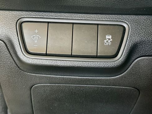 Used 2023 Kia Forte LXS FWD image 16