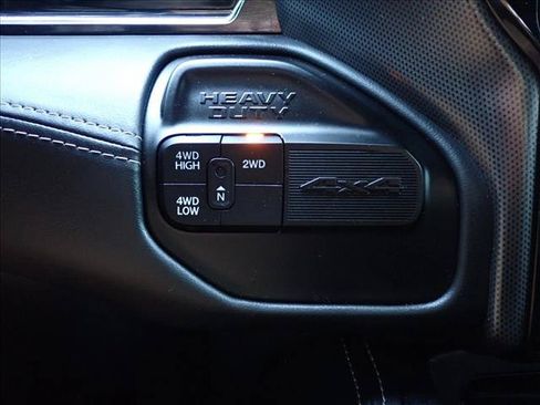 Used 2022 RAM 2500 Limited AWD/4WD image 23