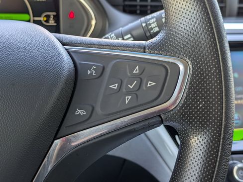 Used 2020 Chevrolet Bolt LT image 15