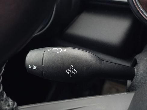 Used 2019 MINI Cooper 2-Door Hardtop FWD image 28
