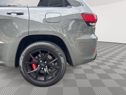 Used 2020 Jeep Grand Cherokee SRT AWD/4WD image 29