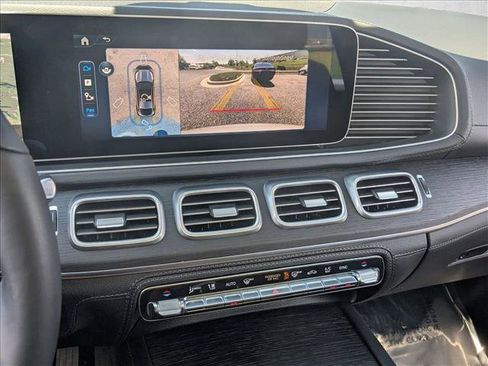 Used 2025 Mercedes-Benz GLE 450 4MATIC Coupe image 13