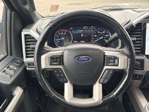 Used 2022 Ford F350 Lariat w/ Lariat Ultimate Package image 11