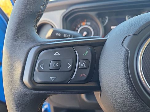 Used 2024 Jeep Wrangler Sport S image 22