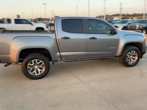 Used 2021 GMC Canyon AT4 w/ Driver Alert Package image 9