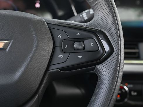 New 2026 Chevrolet Trax LT w/ LPO, Blackout Package FWD image 20