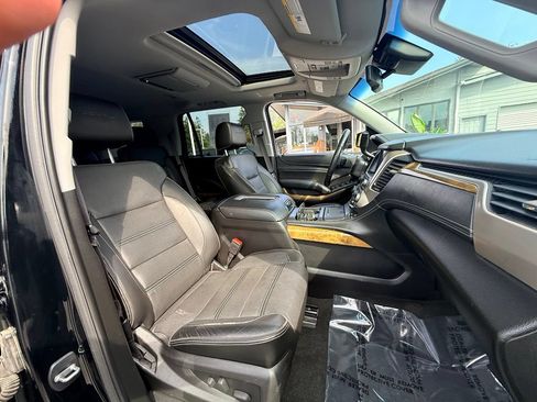 Used 2017 GMC Yukon Denali w/ Open Road Package AWD/4WD image 33