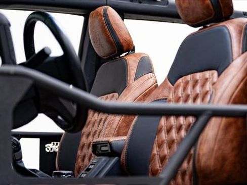 Used 2025 Ford Bronco Outer Banks image 32