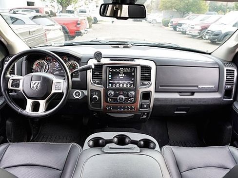 Used 2016 RAM 3500 Laramie image 20