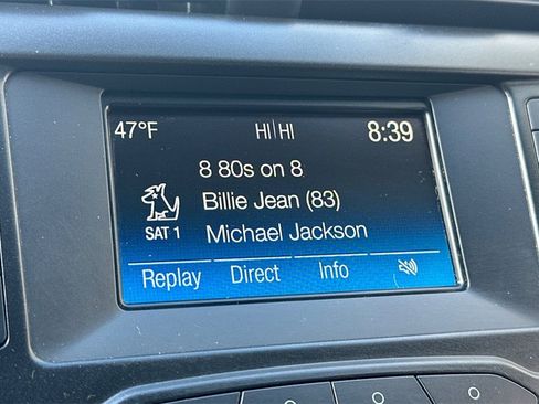 Used 2018 Ford Fusion SE image 17