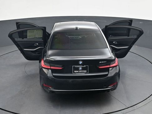 Used 2024 BMW 330i Sedan w/ Convenience Package RWD image 37