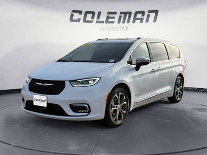 New 2026 Chrysler Pacifica Pinnacle