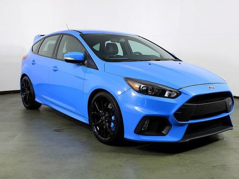 Used 2017 Ford Focus RS AWD/4WD image 9