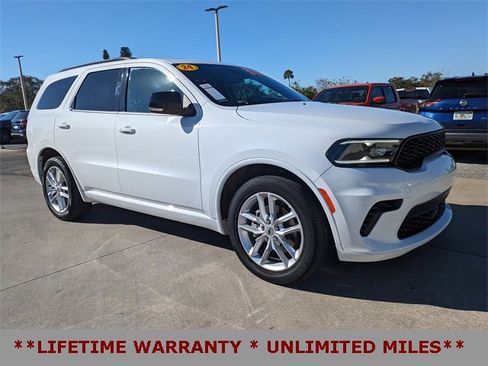 Used 2024 Dodge Durango GT image 2