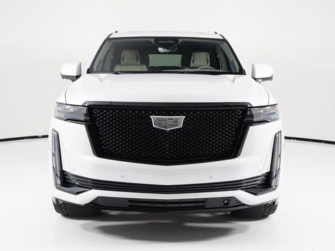 Used 2023 Cadillac Escalade Sport Platinum w/ Heavy-Duty Trailer Package AWD/4WD image 1