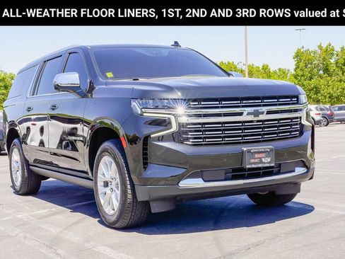 Used 2024 Chevrolet Suburban Premier AWD/4WD image 7