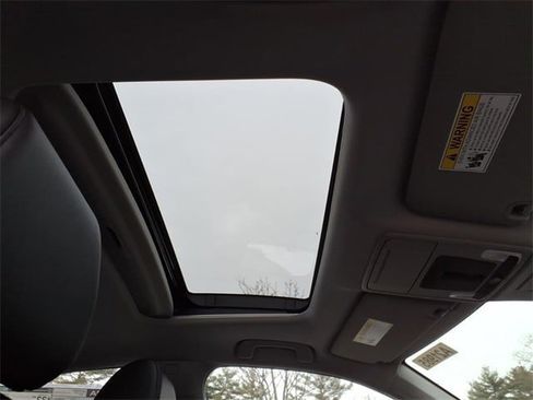 New 2026 Acura Integra image 8