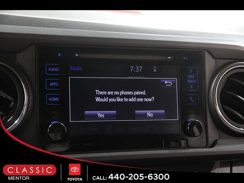 Certified 2019 Toyota Tacoma TRD Sport AWD/4WD image 11