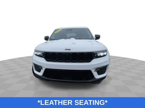 Used 2023 Jeep Grand Cherokee Limited w/ Luxury Tech Group II image 4