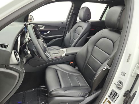 Used 2022 Mercedes-Benz GLC 300 image 15