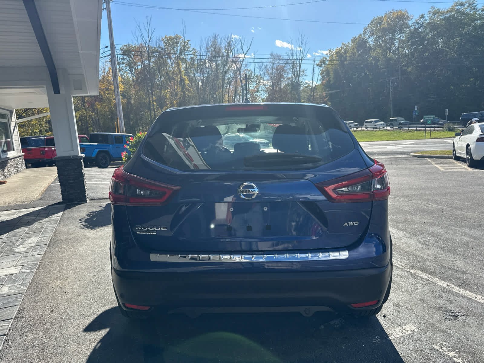 Used 2020 Nissan Rogue Sport S AWD/4WD image 4