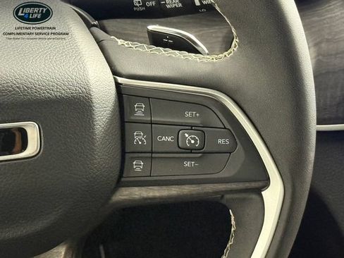 Used 2024 Jeep Grand Cherokee Limited 4xe AWD/4WD image 29