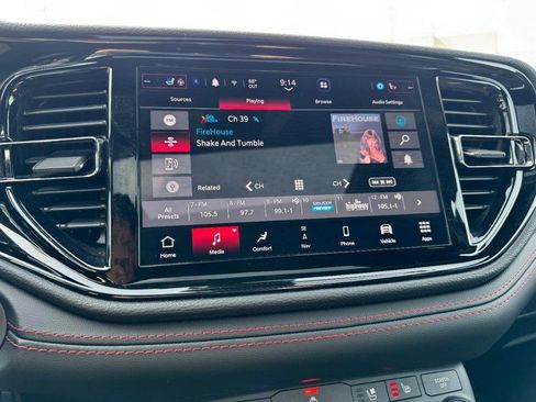 Used 2025 Dodge Durango GT AWD/4WD image 20