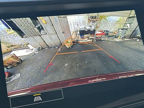 Used 2022 Buick Envision Preferred image 21