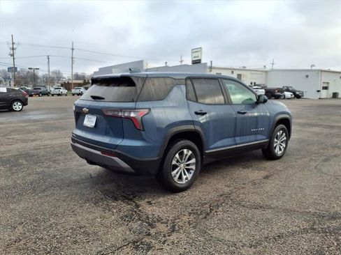 Used 2025 Chevrolet Equinox LT image 18