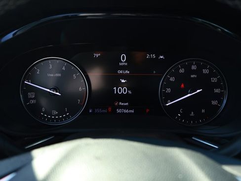 Used 2023 Buick Envision Essence image 12