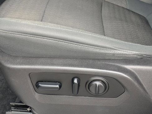 Used 2019 Chevrolet Silverado 1500 LT w/ All-Star Edition image 24